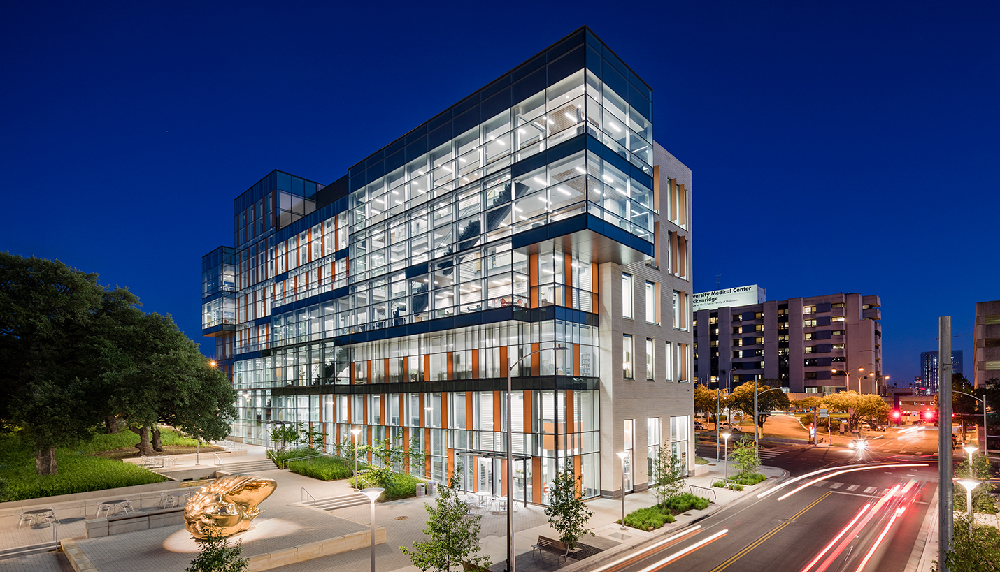 The Health Learning Building at The Dell Medical School at The University of Texas at Austin - Albert Večerka/Esto Photographics